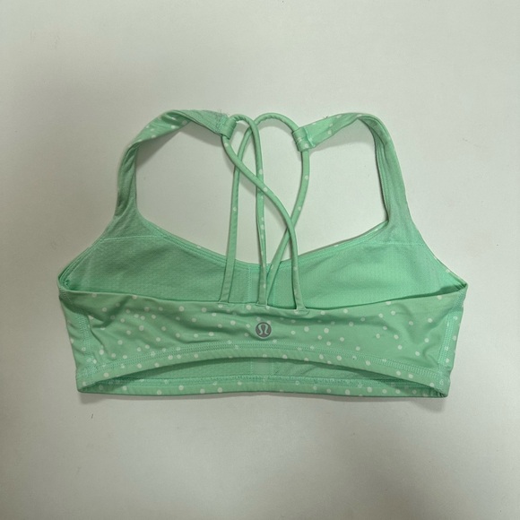 Lululemon Bra Size 6 - Picture 2 of 4